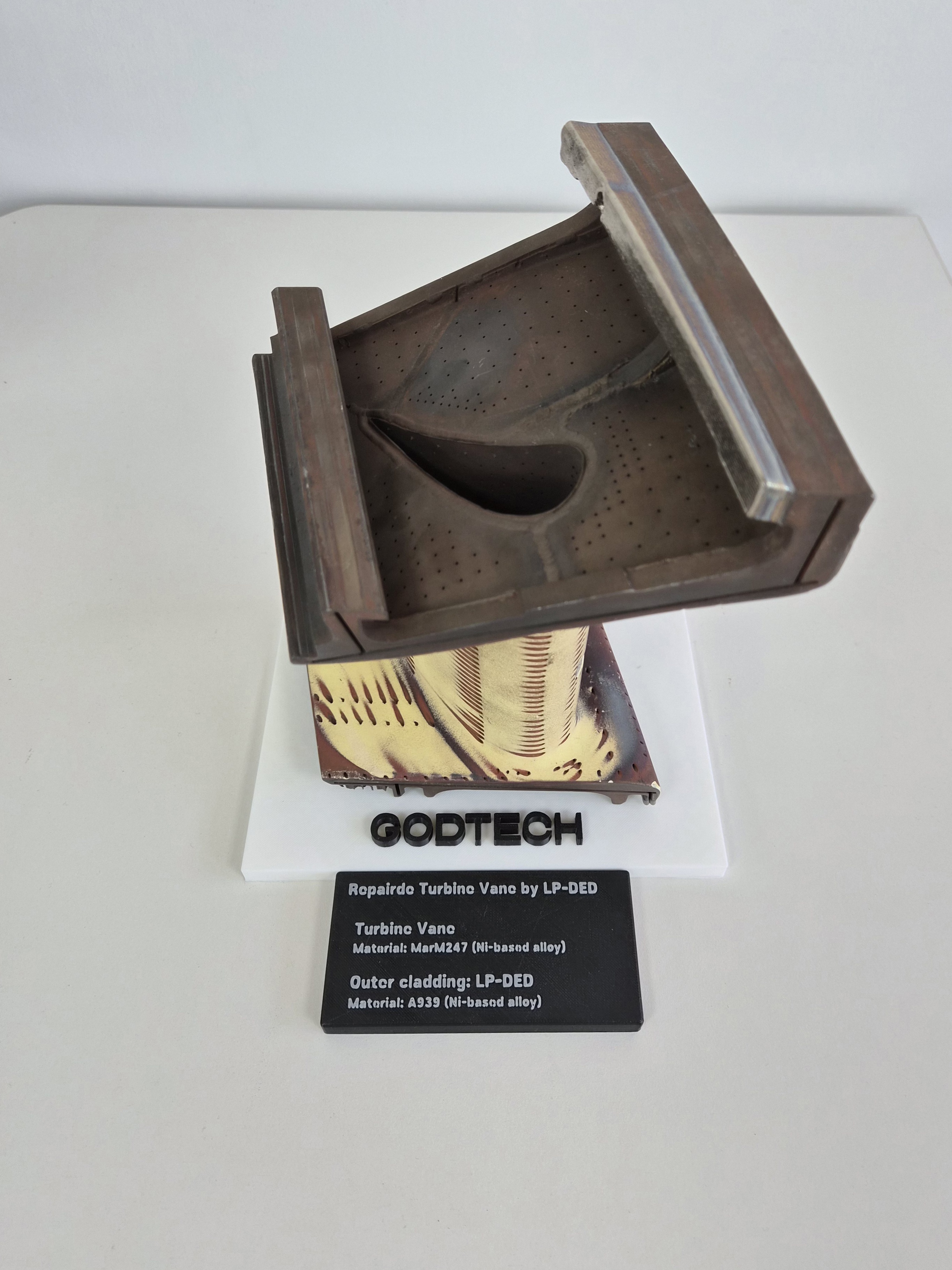 Repaired Turbine Vane
